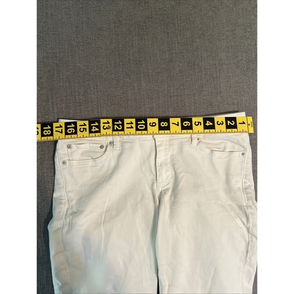 Lucky Brand Lolita Capri Jeans Women 10 White Stretch Preppy Comfortable - Picture 7 of 13